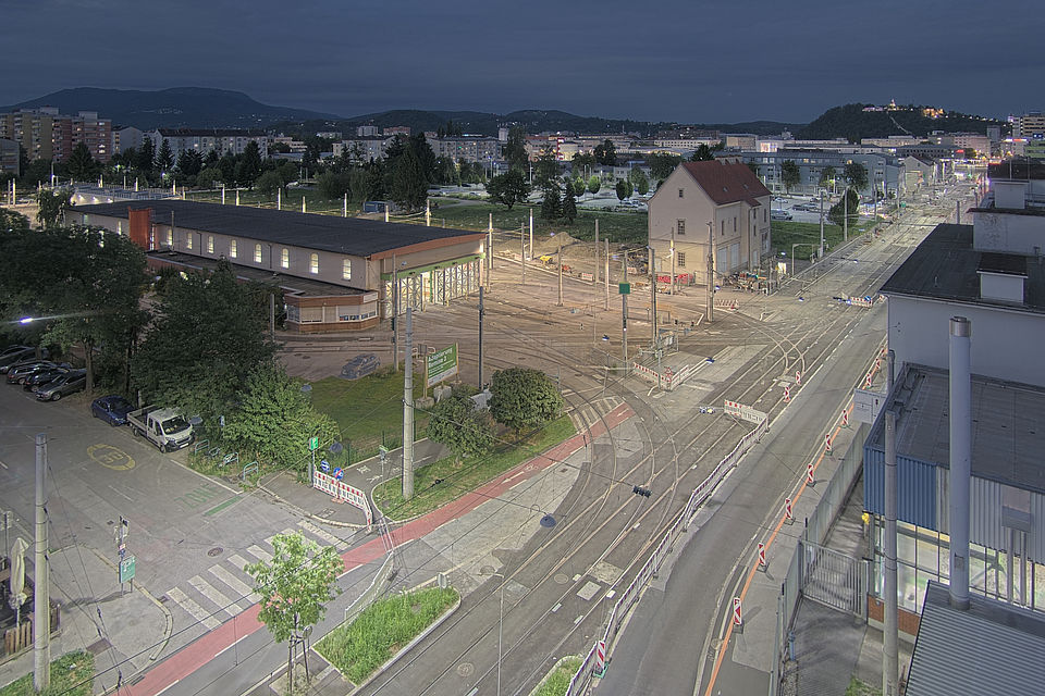 Livebild Baukamera 3 - Webcam 'Gesamtpanorama Südseite' - Baustelle Adaptierung Remise Eggenberg, 8020 Graz (ca. 5 Minuteninterval)