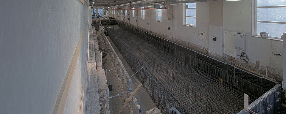 Livebild Baukamera 2 - Webcam 'Gesamtansicht Bestandshalle innen' - Baustelle Adaptierung Remise Eggenberg, 8020 Graz (ca. 5 Minuteninterval)