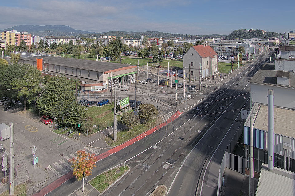 Livebild Baukamera 3 - Webcam 'Gesamtpanorama Südseite' - Baustelle Adaptierung Remise Eggenberg, 8020 Graz (ca. 5 Minuteninterval)